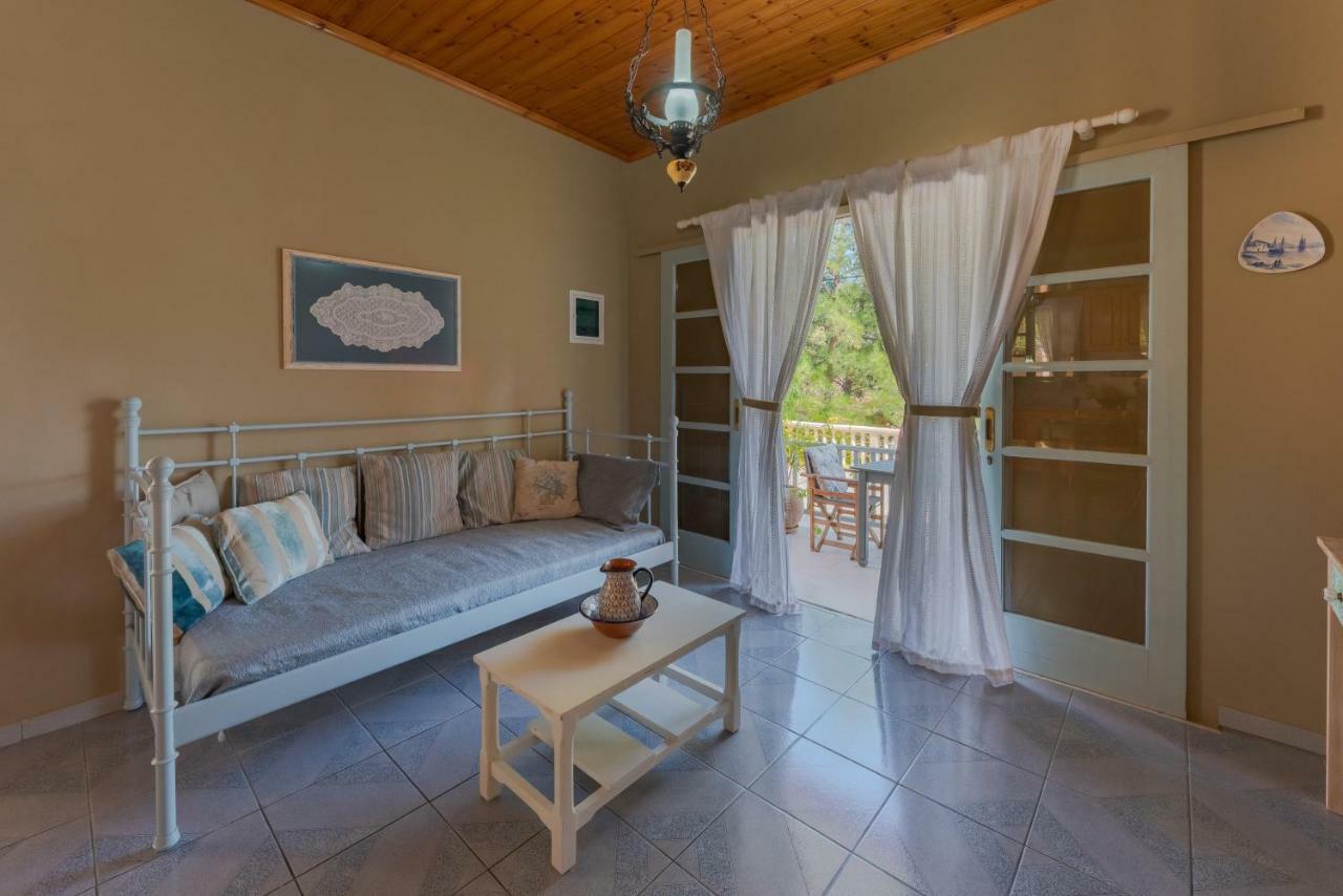 ספרטיה Mihaila Bungalows מראה חיצוני תמונה