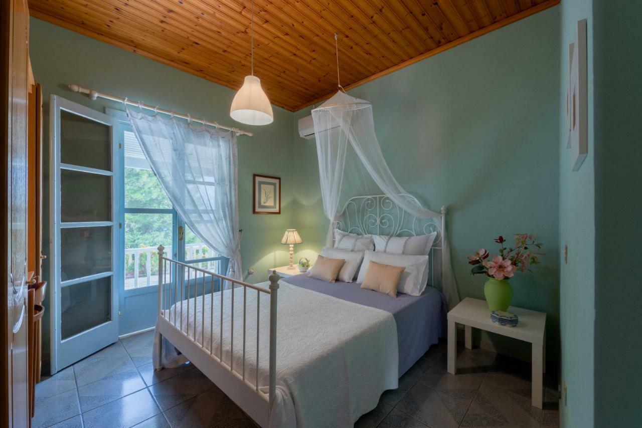 ספרטיה Mihaila Bungalows מראה חיצוני תמונה