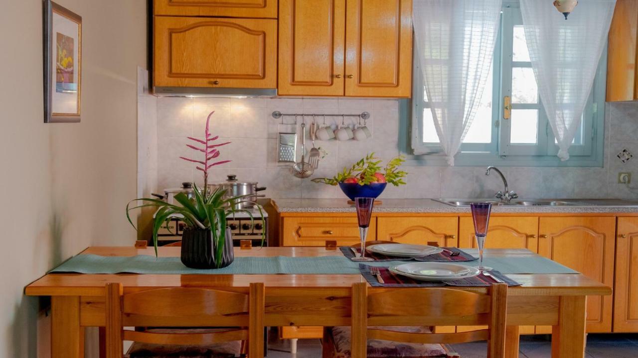 ספרטיה Mihaila Bungalows מראה חיצוני תמונה